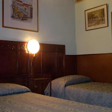 Casa Tavasso 3* 아스티